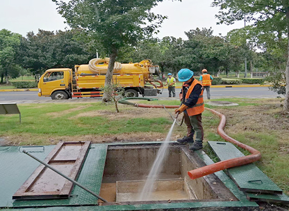 翠峦化油池清理